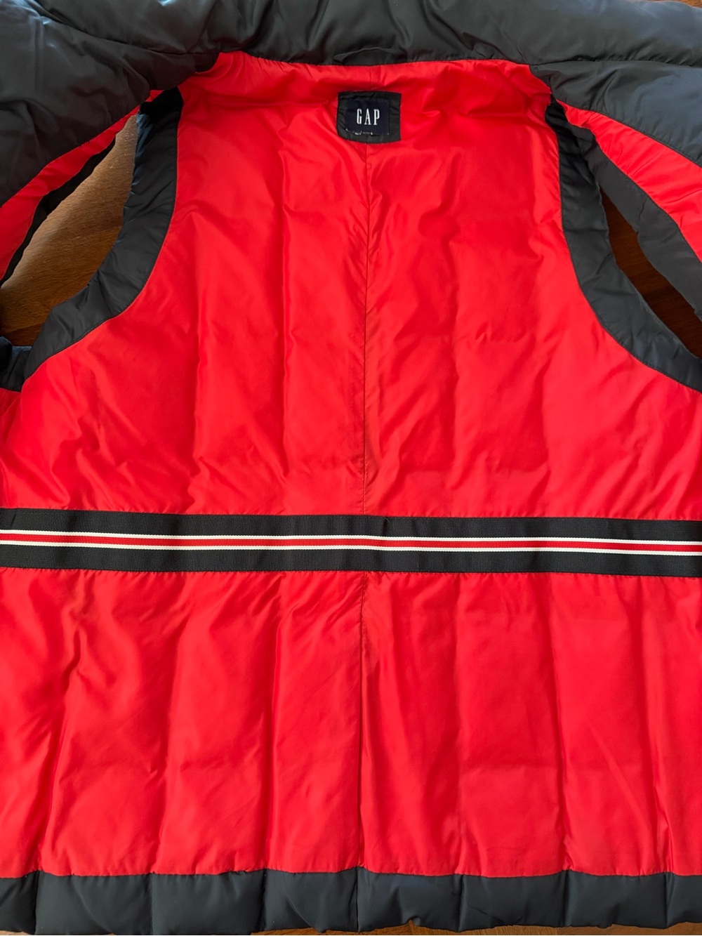 Puffer Vest - Picture 3 of 3